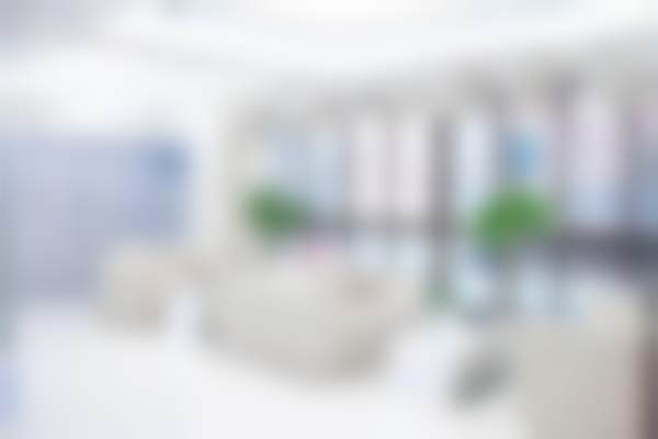 四、余航美医生是正规医生吗？