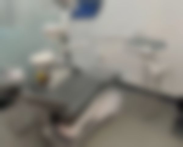 4. 贵港柏乐口腔门诊部设备仪器