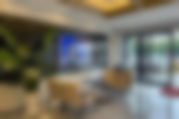 8. 贵港柏乐口腔门诊部价格表