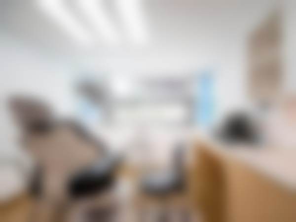 3、医院地址电话 / 营业时间