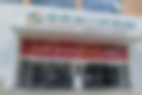 二、合肥茀莱堡口腔全口矫正器拆除：精细技术+精良设备，告别托槽痕迹