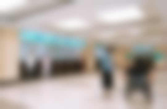 宏康口腔科张小扣:补牙材料优质持久,还原牙齿自然形态