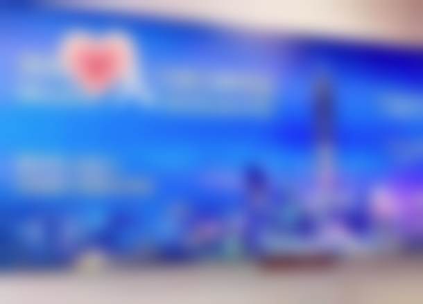 深圳市黄盛兴医生技术成熟吗？当然！原市人民医院口腔中心主任，40年精研种植正畸