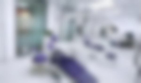 吉林大学口腔医院（白求恩口腔医学校）