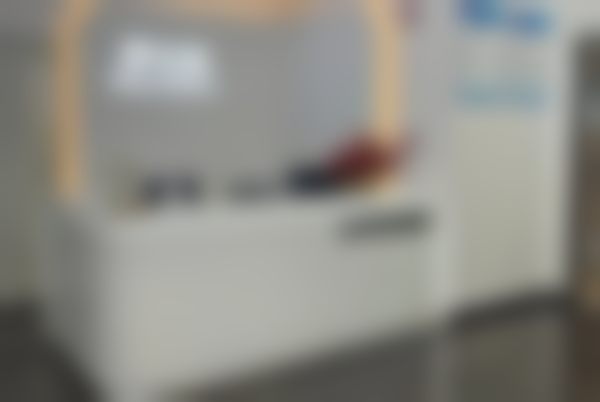 深圳友华普惠眼科医院前台