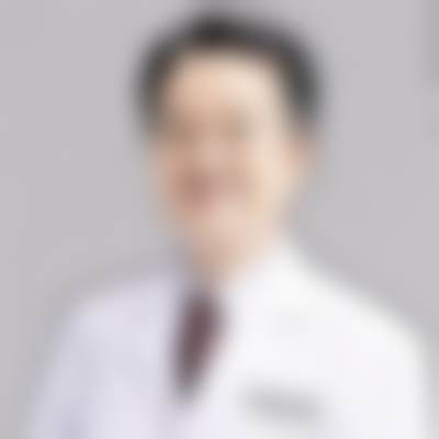 四、吴鸣纲医生是正规医生