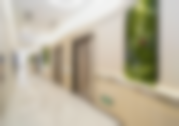 合肥沃瑞眼科王宇医生操刀半飞秒近视手术，术后视力提升，医院服务体验佳 