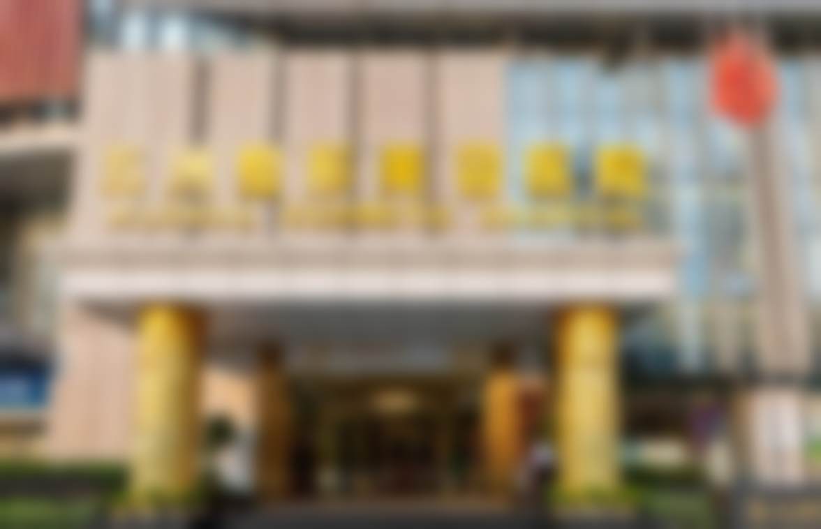 武汉五洲整形润洛薇玻尿酸价格多少？陶娅院长亲诊2915元起，丰面颊垫下巴一次见效！