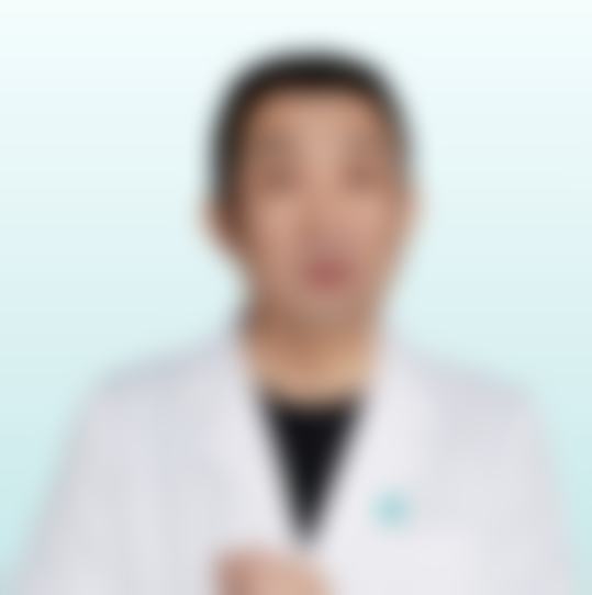 姜华伟
