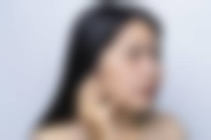 精良设备与环境:层流手术室与正版材料